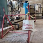Óvatosan közlekedj feliratú cetlit ábrázoló kép